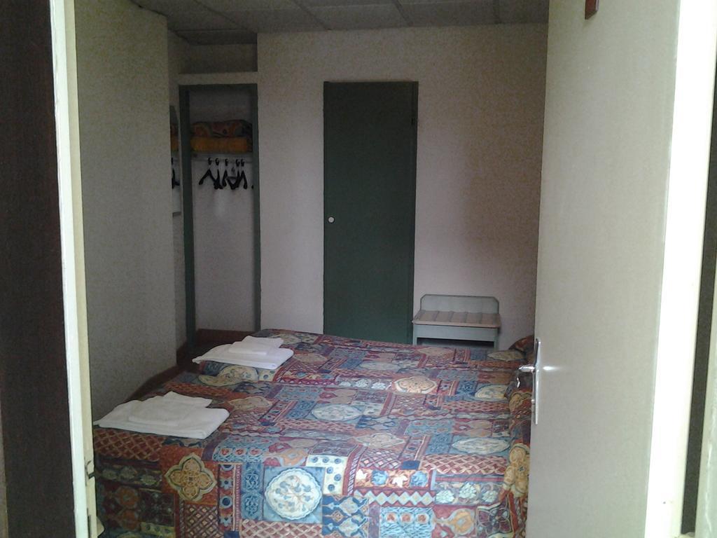 Hotel Saint Jean Baptiste Lourdes Bilik gambar