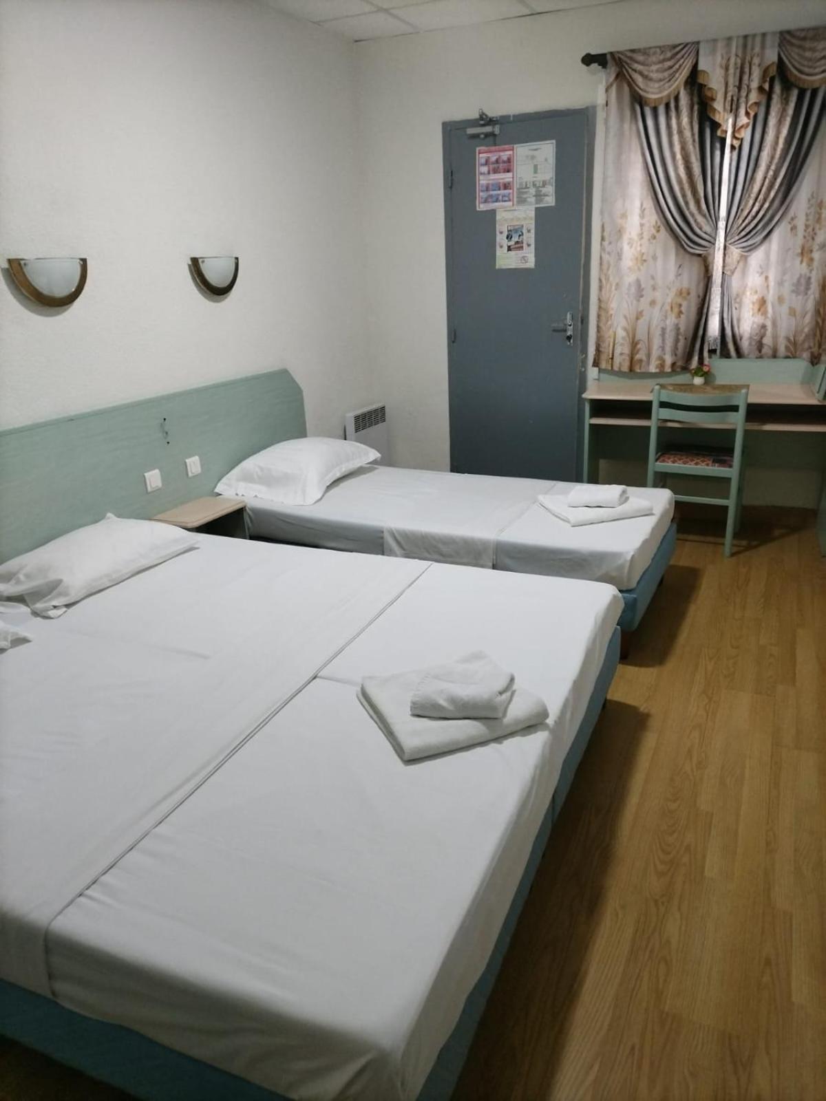 Hotel Saint Jean Baptiste Lourdes Luaran gambar