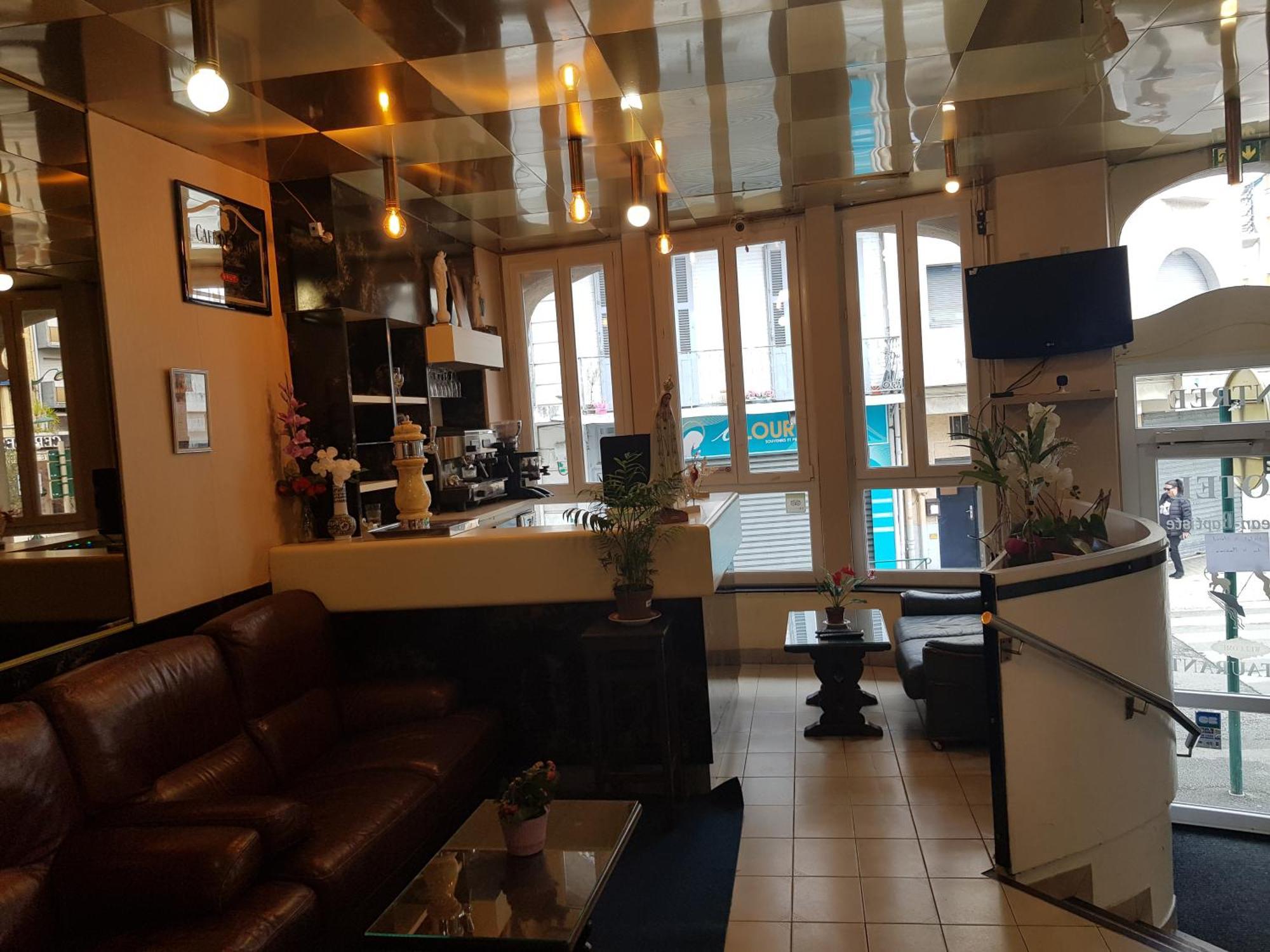Hotel Saint Jean Baptiste Lourdes Luaran gambar
