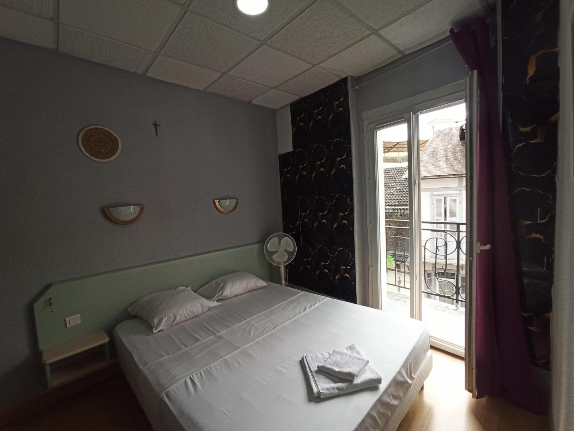 Hotel Saint Jean Baptiste Lourdes Luaran gambar